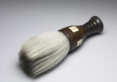 图片[2]-Bulbous-handled wooden writing brush, attributed to He Lianqing. Qing dynasty (1644-1911).-China Archive